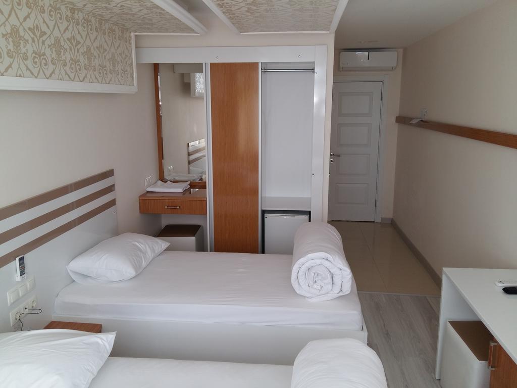 Cihan Hotel Hopa Стая снимка