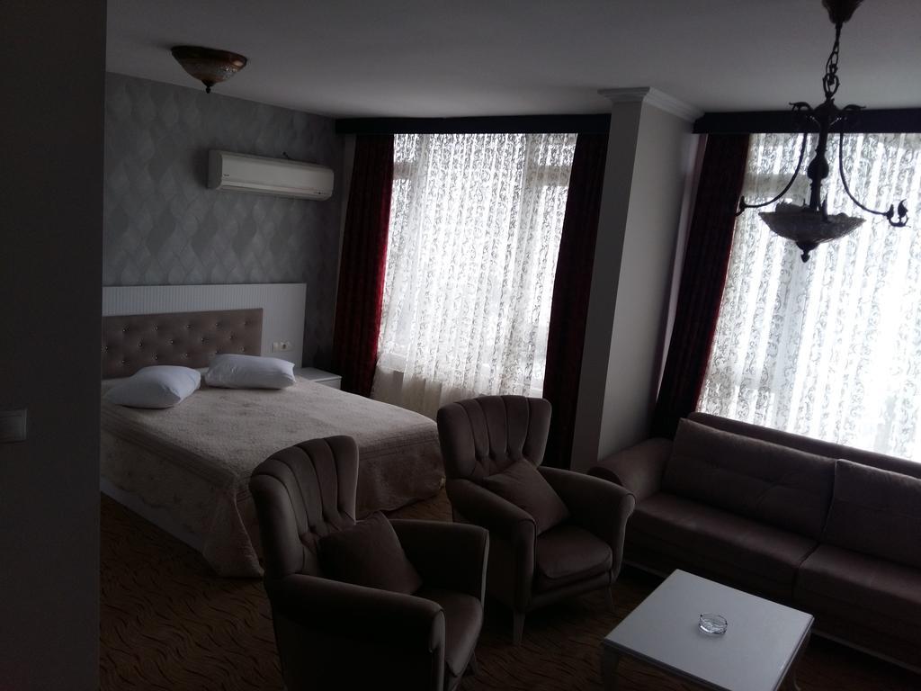 Cihan Hotel Hopa Екстериор снимка