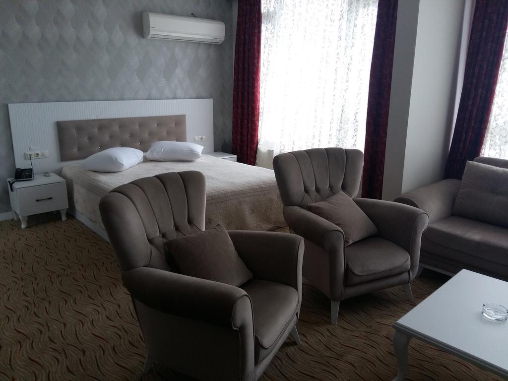 Cihan Hotel Hopa Екстериор снимка